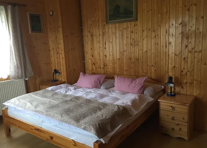 Pod Rozhlednou 5*